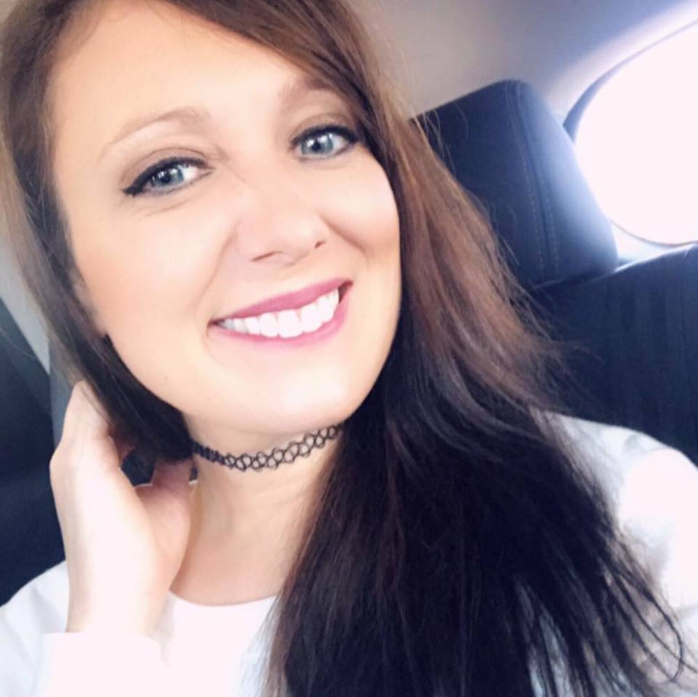 Meet your Posher, Lauren